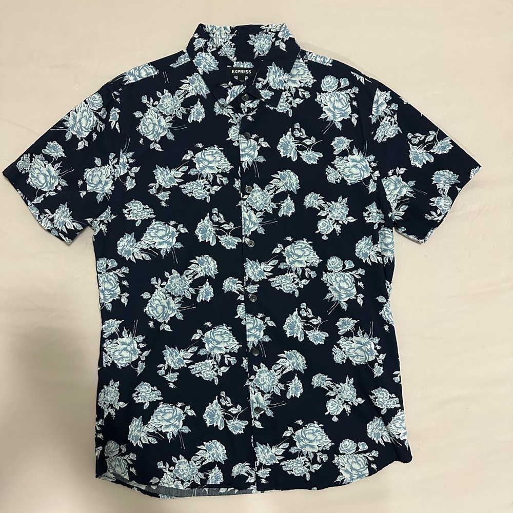 Express Short Sleeve Button Down Shirt